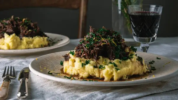 slow cooked beef cheeks